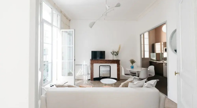 Grand appartement Montpellier Comédie, Забронировать Апартаменты/квартира Апартаменты Монпелье, рядом с Торговая палата Hôtel Saint-Côme, Апартаменты/квартира