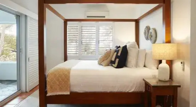 Люкс с 2 комнатами с видом на океан The Reef House Adults Retreat