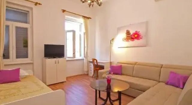 Apartment by the sea Rabac 1093, Забронировать Апартаменты/квартира Апартаменты Рабац, рядом с Пляж Гиранделла – Рабац, Апартаменты/квартира