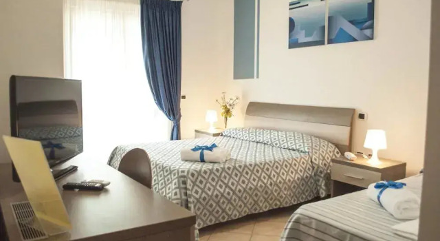 Hotel & Resort Perla, Забронировать Курортный отель Отели Капаччо-Пестум 3 звезды, 3*