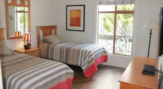 Oakwood At 1060 Glendon Avenue, Забронировать Отель Отели Лос-Анджелеса 3 звезды, 3*