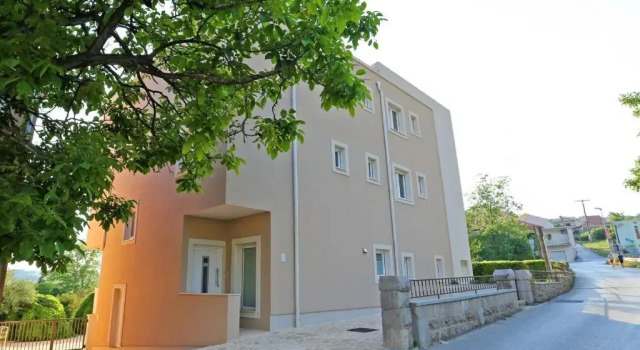 Apartment Blue Eyes, Rezerwuj Apartament Žrnovnica Split Region
