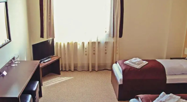 Cazare Karmina, Rezerwuj Hotel Baia Mare 