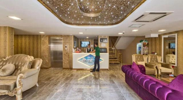 Двухместный номер Standard Grand Pamir Hotel