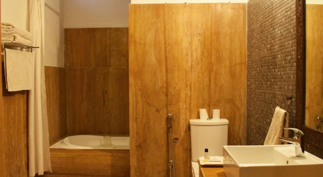 Двухместный номер Executive с балконом Kumbhalgarh Forest Retreat