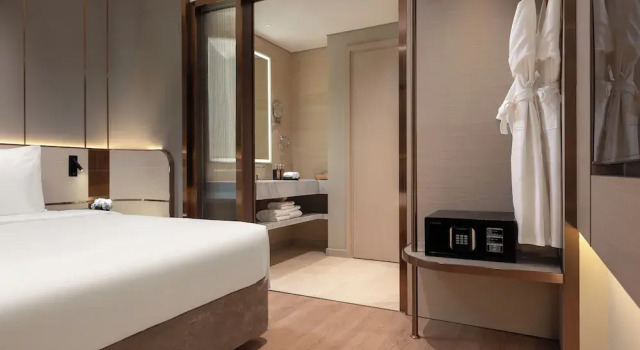 Двухместный номер Deluxe Classyc Hotel Hang Thung