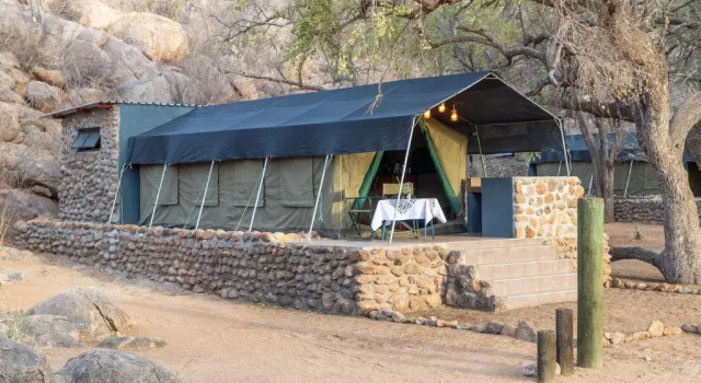 Тент Ondundu Lodge