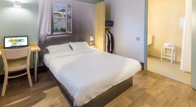 B&B HOTEL Tours Nord 2 La petite Arche, Book Bed and Breakfast Tours 