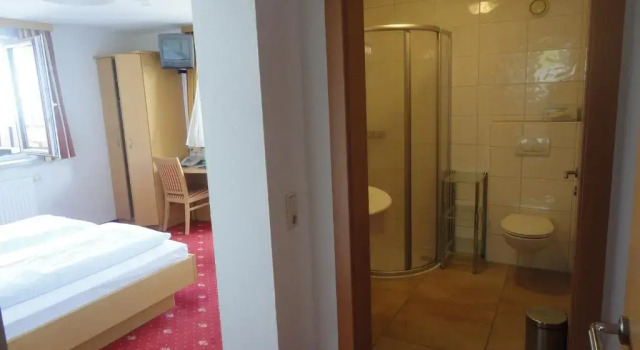 Двухместный номер Standard с балконом Hotel Alpenblick Attersee Superior