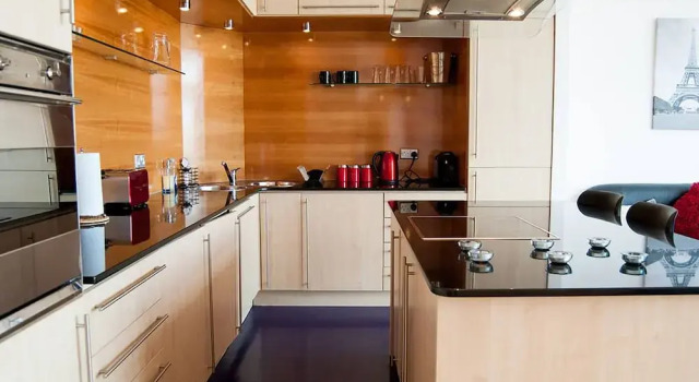 The Luxury City View Apartment, Забронировать Апартаменты/квартира Глазго Стратклайд, рядом с Подвесной мост Портленд-Стрит