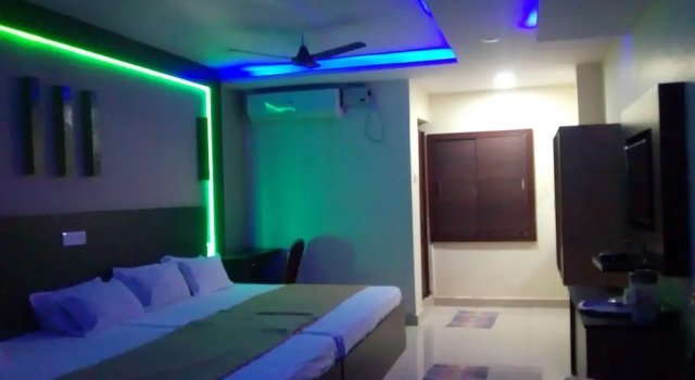 Divya Lodge & Hotel Rooms, Rezerwuj Hotel Hajdarabad 