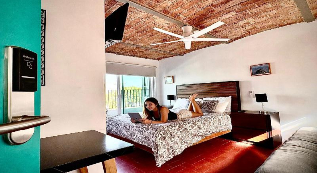 Люкс Hostal Nube Mia Guadalajara