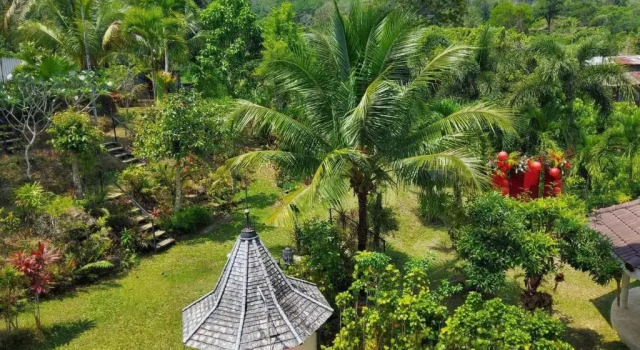 Вилла Luxurious 10-Bedroom Villa with Private Pool in Chalong, Phuket