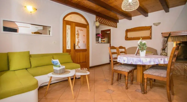 Apartments Milica