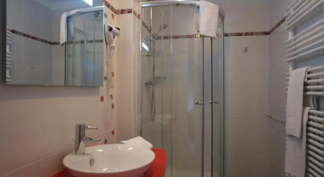 Номер Standard Hostellerie Saint Germain
