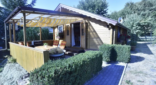 Бунгало Bungalow in Klein Str mkendorf