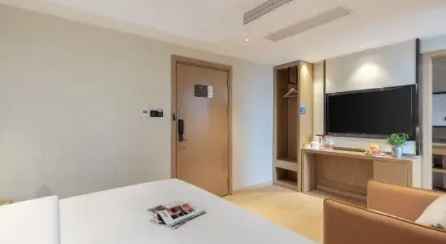 Люкс Yiwu Gangdu Hotel (Central Hospital)