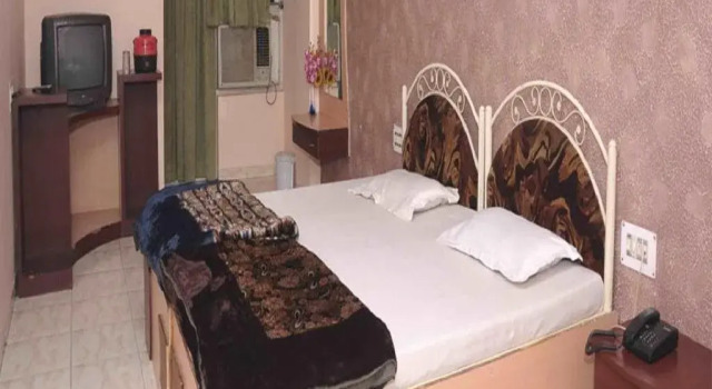 Hotel Anand Palace
