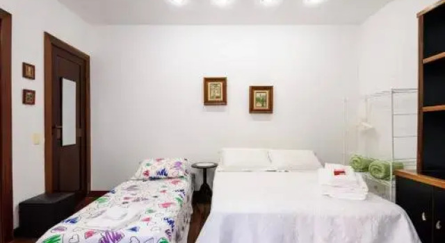 Room Office & Beach Guest House - Go Make A Trip
