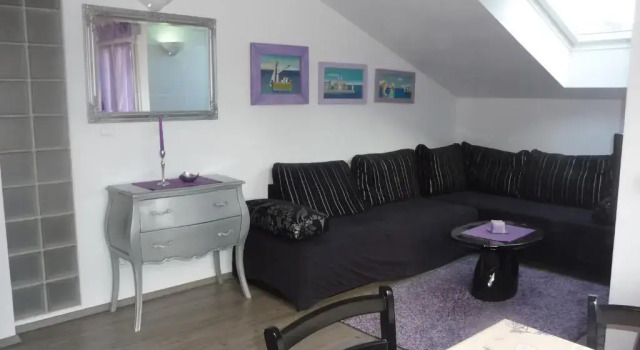 Apartment On Hvar Island, Забронировать Апартаменты/квартира Хвар Остров Хвар, рядом с Частный Пляж «Си Ю Румс»
