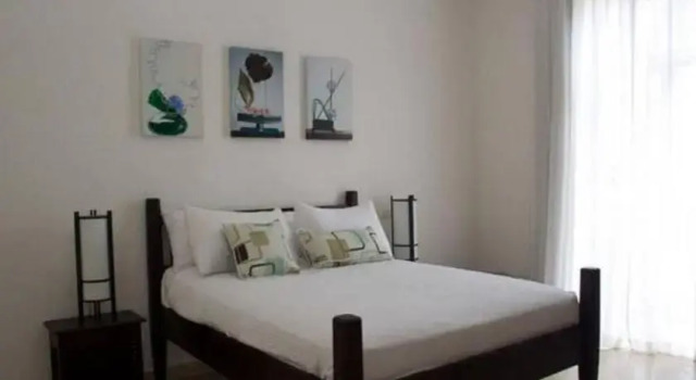 Directly on beach, Best location, Center of town