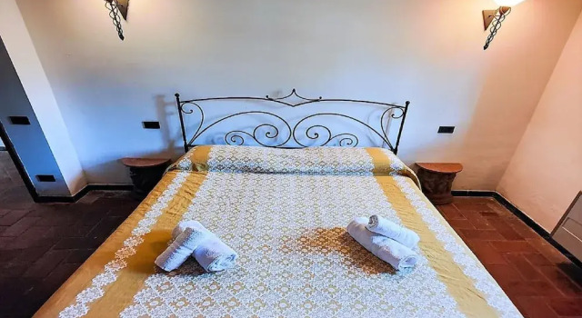 Belvilla by OYO Volpe, Book Vacation Home Hotels in Florence with Parking, Parking