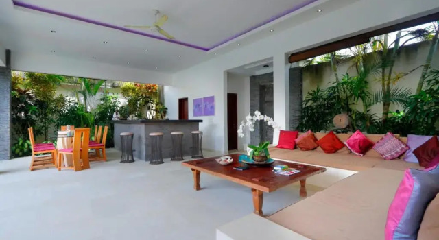 Вилла с 3 комнатами Villa Minha Gente Seminyak