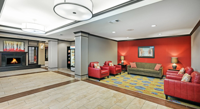Holiday Inn Express & Suites Floresville by IHG, Varaa Hotelli Floresville Texas