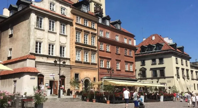 Old Town Plac Zamkowy, Забронировать Апартаменты/квартира Отели Варшавы с бассейном, рядом с National Theatre, Бассейн