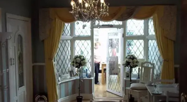 Clovelly, Varaa Hotelli Birmingham West Midlands