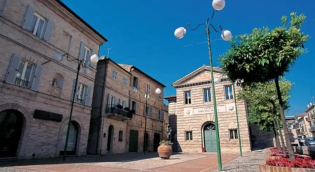 Gli Oleandri, Rezervovat Hotel Porto San Giorgio 