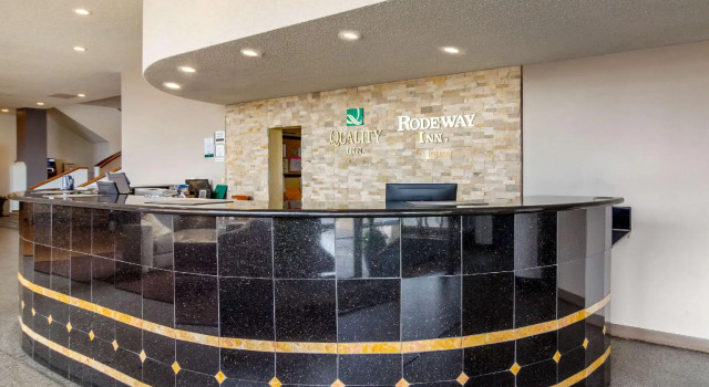 Budget Inn Denver Downtown, Забронировать Отель Денвер Колорадо, рядом с Зал спортивной славы Колорадо