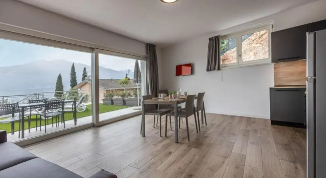 Апартаменты с 3 комнатами с видом на озеро Residence Solei Classic & Plus