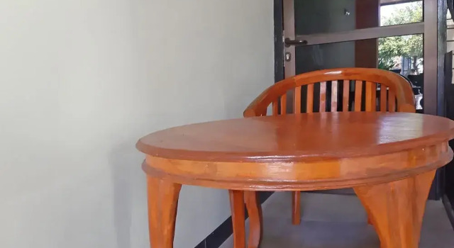 OYO Life 92915 Duta Amnan Syariah, Book Hotel Hotels in Sedati with Parking, Parking