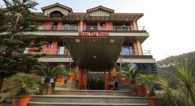 OYO 8367 Hotel The Woodz, Забронировать Отель Отели штата Химачал-Прадеш с завтраком, Завтраки
