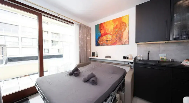Студия Standard Westend Palace
