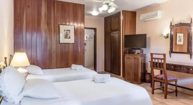 Standard triple chambre avec balcon Paramanta Lifestyle Hotel
