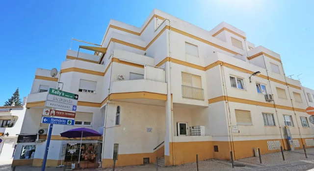B83 - Calheta Terrace View Apartment