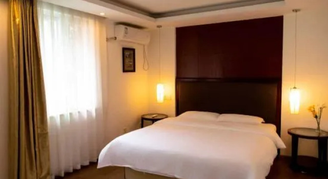 Люкс Motel (Chengdu Du Fu Thatched Cottage)