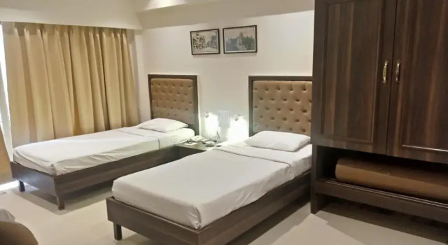 Номер Deluxe West End Hotel