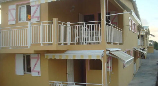 Village de Bragelogne, Prenota Hotel Hotel a Grande-Terre con piscina, Piscina