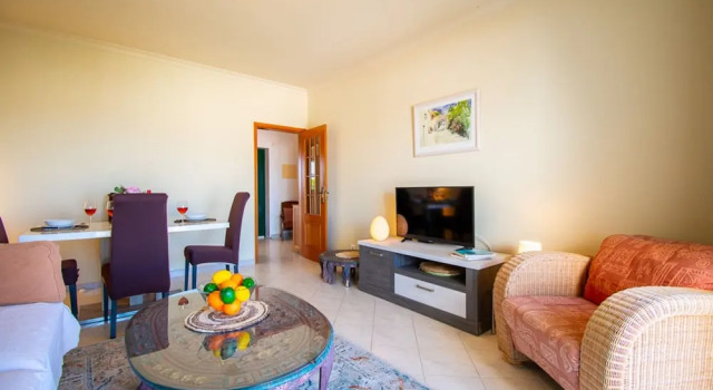 Casa Tara - Lovely Carvoeiro Apartment With Great, Забронировать Апартаменты/квартира Отели Карвоэйру с парковкой, Парковка