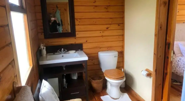 Коттедж Adorable 2 bedroom seaside vacation home