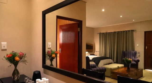 Suite doble familiar De lujo Cest Si Bon Hotel