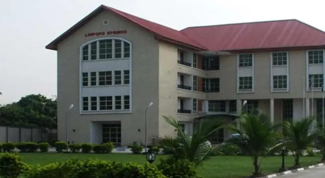 Limpopo Springs Hotel, Prenota Hotel Port Harcourt 