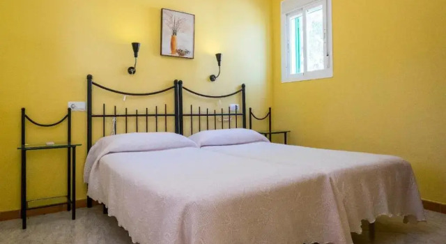 Finca Buenavista, Book Hotel Hoteller i Chilches med parkering, Parkering