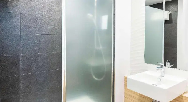 Номер Standard Campanile PRIME - Suresnes - La Défense