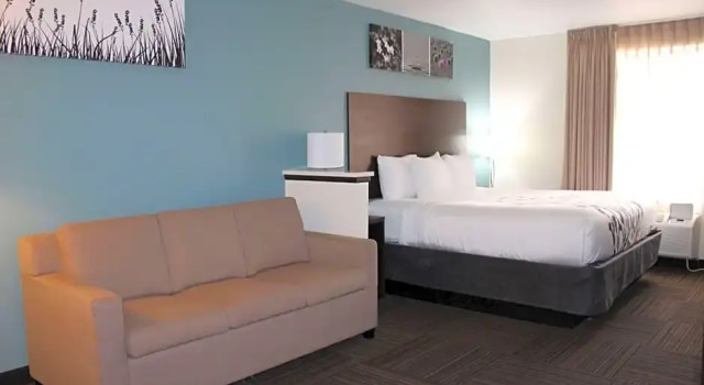 Sviitti Sleep Inn & Suites Kingsland