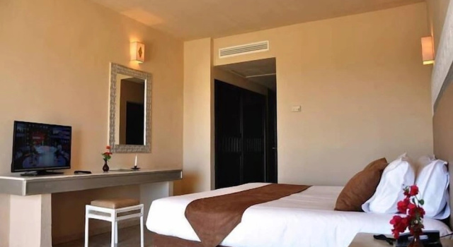 Hotel Byblos
