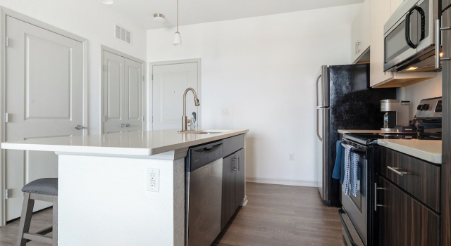 Апартаменты Landing Furnished Apartments - Maitland